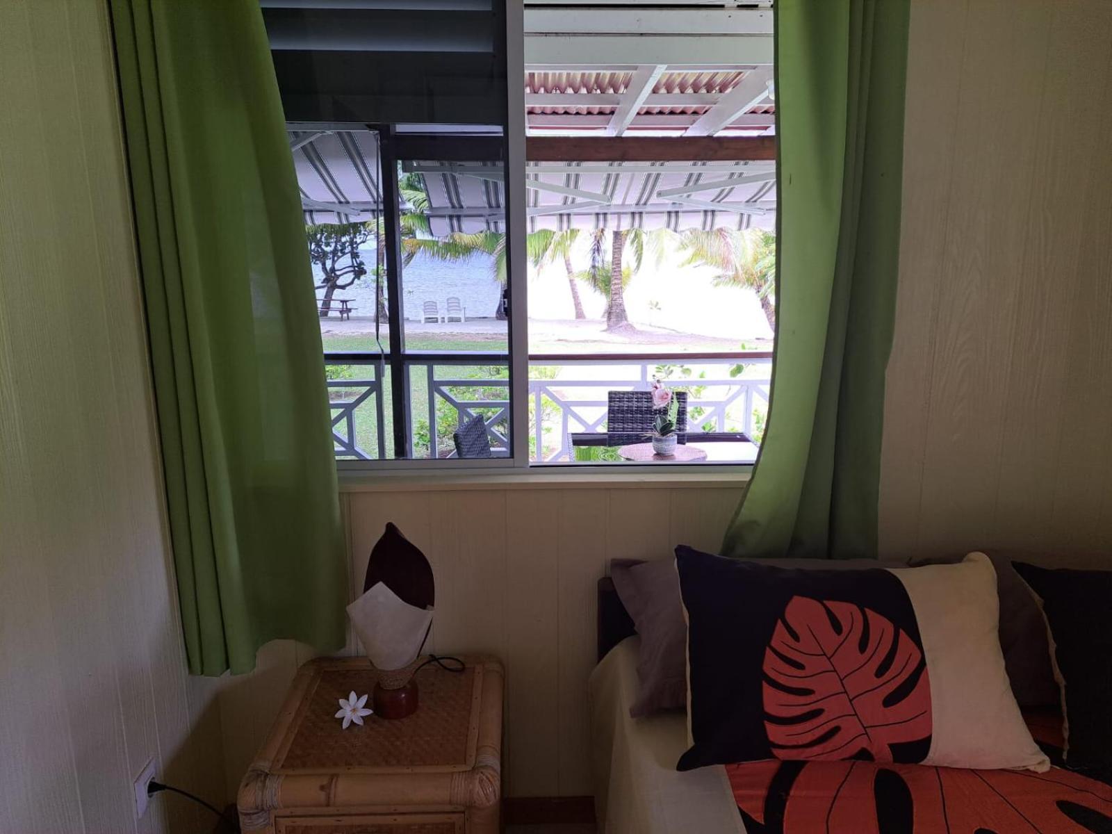 Fare Mama Rota - Au Bord De L'Ocean Villa Taputapuapea Luaran gambar