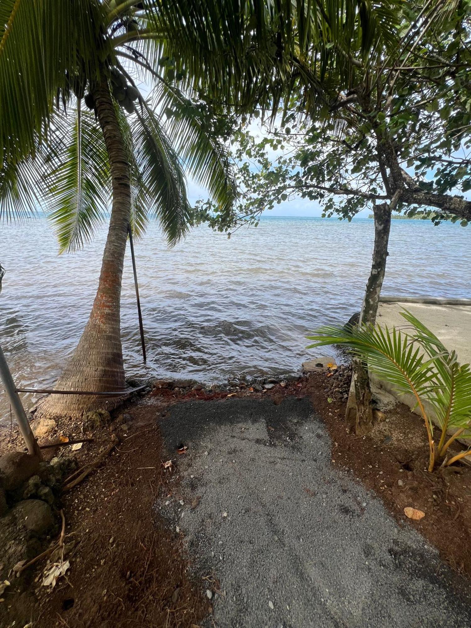 Fare Mama Rota - Au Bord De L'Ocean Villa Taputapuapea Luaran gambar